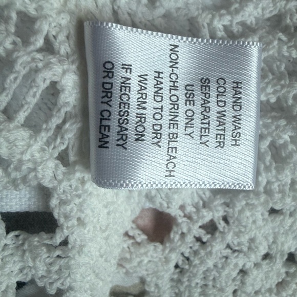 Rabbit Rabbit Rabbit White Crochet Cardigan - Picture 6 of 6